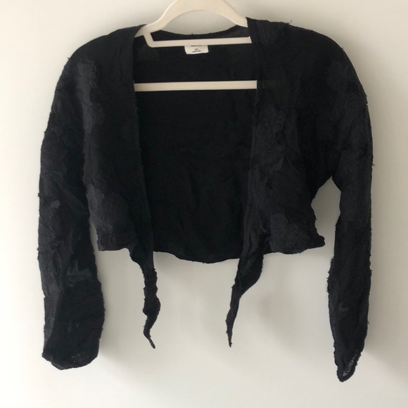 Aritzia Wilfred textured black tie top. Size XXS. - Picture 2 of 4